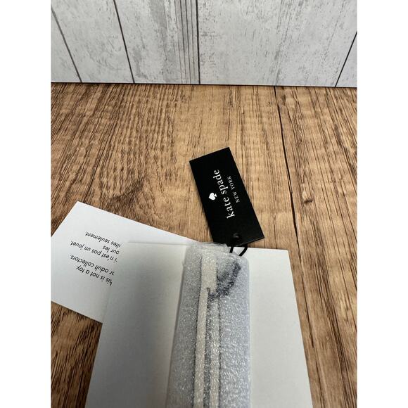 Kate Spade Snoopy Puffer Jacket Bag Charm NEW Peanuts Bag Flair New Purse Charm - Picture 5 of 9